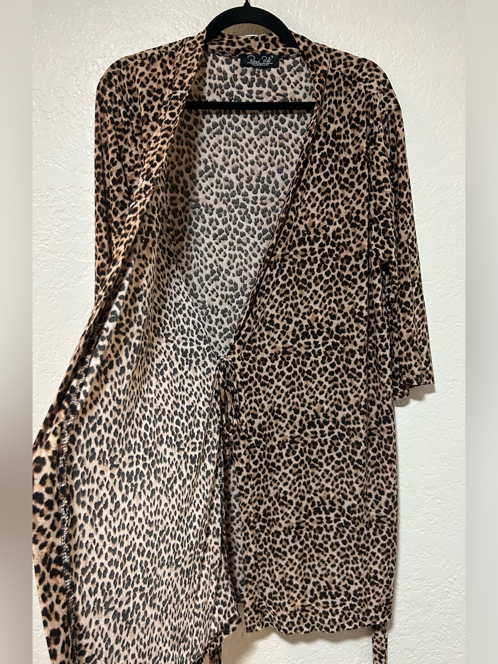 Rene Rofe Leopard Print Kimono Wrap Robe - Picture 4 of 5